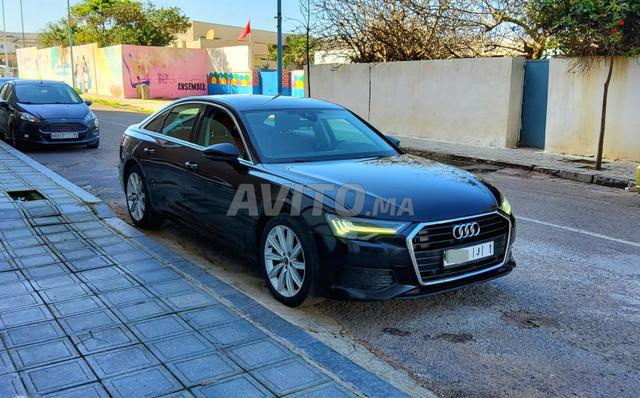 Audi A6 pak luxe 2L automatique particulier 2023