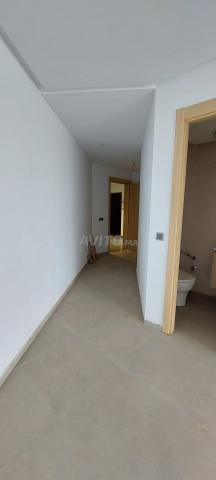 مكتب على شكل هضبة - 2