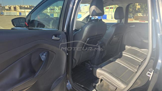 Ford kuga titanium
