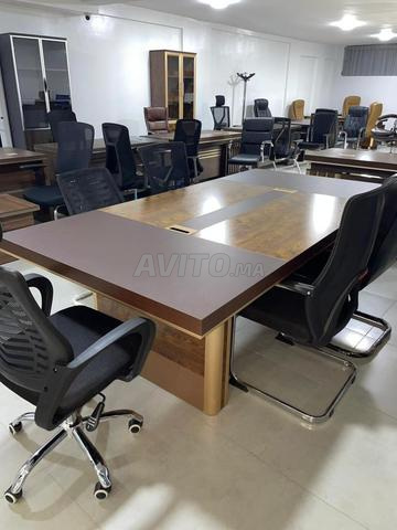 Table de Réunion Moderne