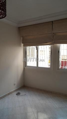 Appt 3 chambres 2 salons étrangers/Zerktouni