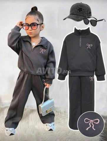 Jogging gris foncé à nœuds rose T4,5 ou 6ans - 2