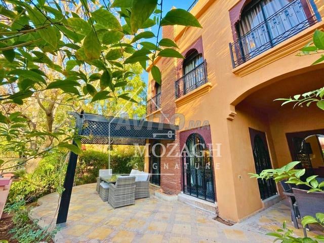 Belle villa sur résidence sécurisée avec piscine