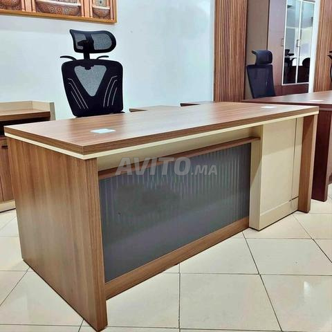 Bureau importé moderne de haute qualité avec un design élégant