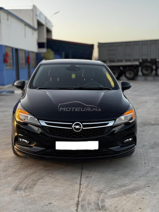 Opel Astra Diesel Automatique 2019 à Safi
