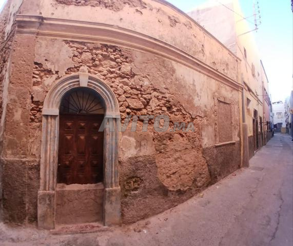 Maison à vendre à Hay Sidi Daoui avec trois façades près de la mer