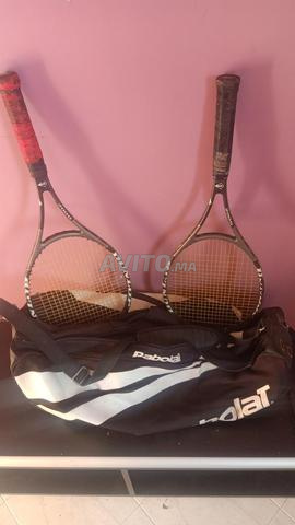مضربان تنس Dunlop وحقيبة Babolat