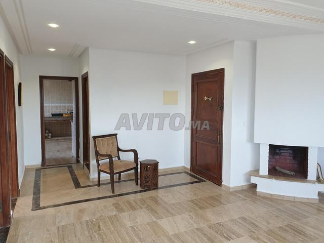 شقة مطلة على البحر للبيع 132 متر مربع في الجديدة