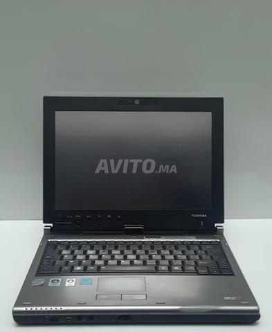 حاسوب توشيبا لوحي مع قلم لمس