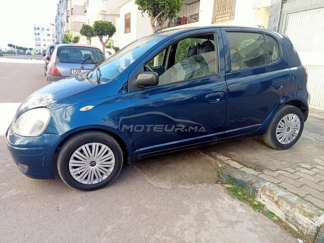 Toyota Yaris Essence Manuelle 2000 à Casablanca