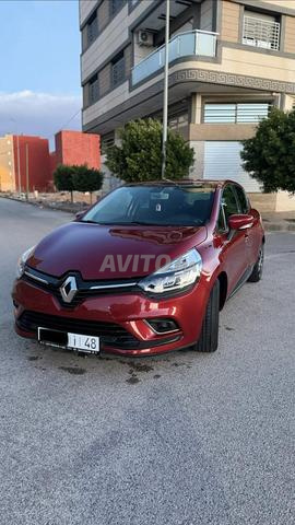 Clio 4 2020 très très neuf 0 pienture
