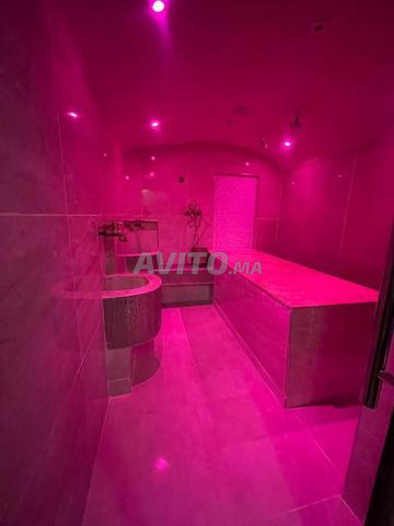 منتجع صحي ومركز تجميل للبيع - 125 متر مربع