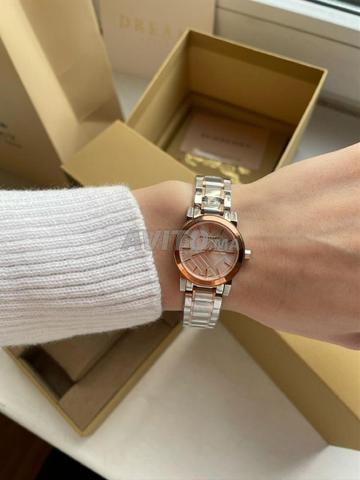 ساعة يد فاخرة Burberry مع علبة BR4320
