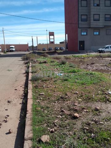 بقعة محفظة تجارية 100 متر للبيع بمدينة العطاوية - 2