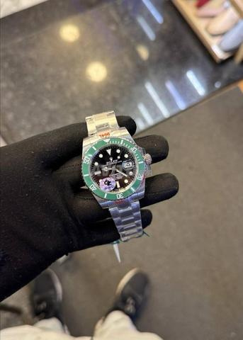 Montre Rolex Submariner Hulk