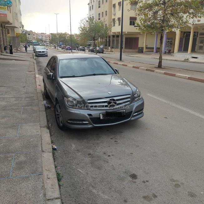 mercedes 220 propre