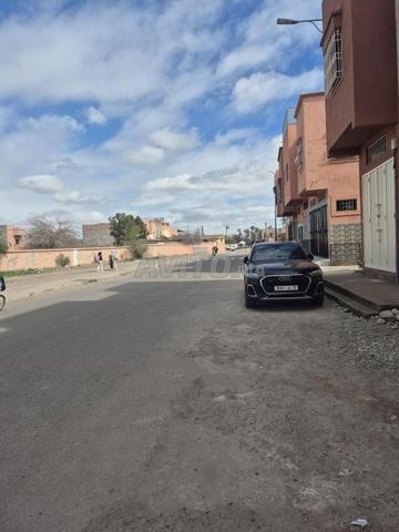 محل للإيجار في سيدي يوسف بن علي بلقادي