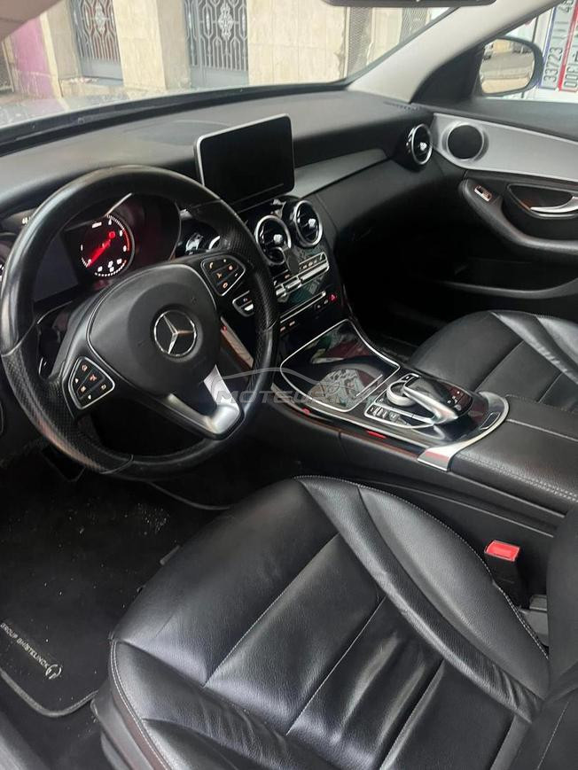 Mercedes-Benz 220 Diesel Automatique 2014 à Nador