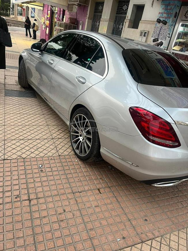 Mercedes-Benz 220 Diesel Automatique 2014 à Nador