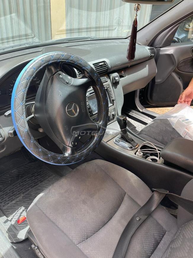 Mercedes Benz C220 