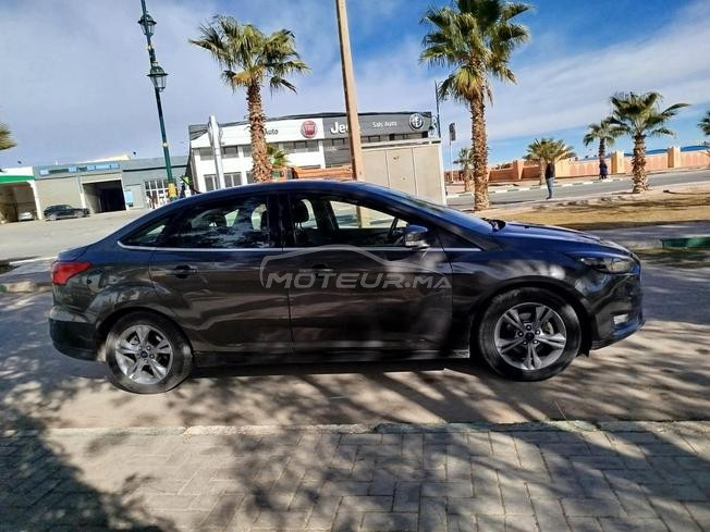 Ford focus  à vendre 