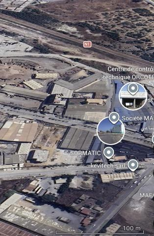 Terrain industriel avec emplacement stratégique à vendre