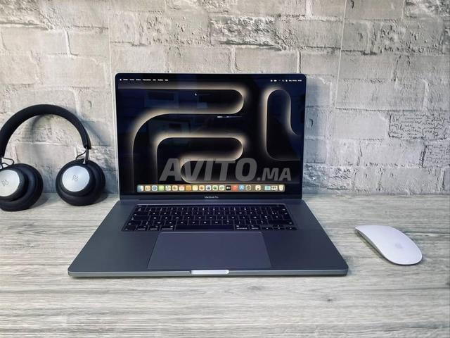 Macbook pro 2019 16inch i9 1tb ssd