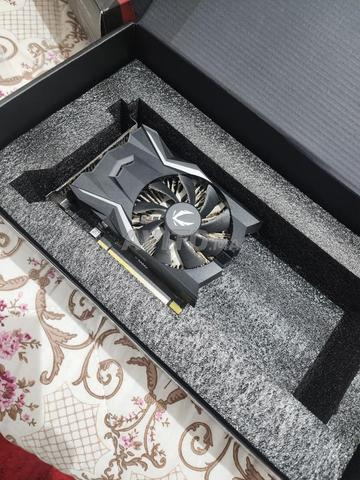 Zotac GTX 1650 4GB GDDR5 – Très bon état