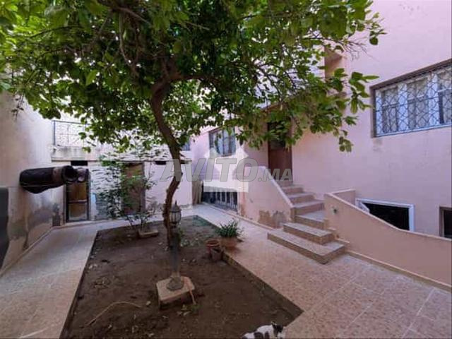 108286-بيع فيلا في مراكش الداوديات بمساحة 200 متر مربع