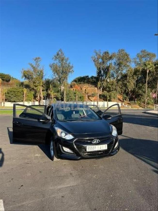 Hyundai i30 Diesel Automatique 2012 à Bouznika