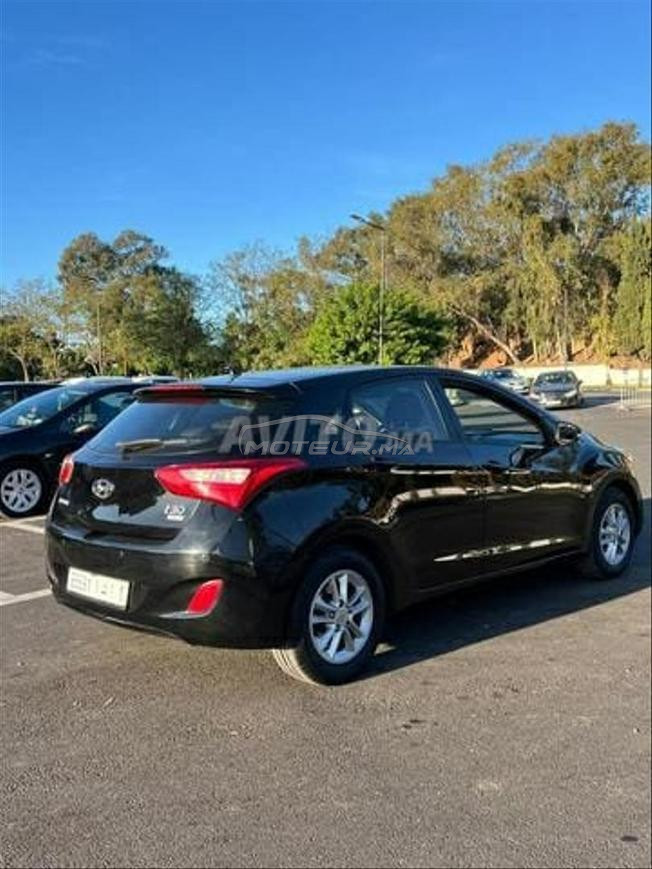 Hyundai i30 Diesel Automatique 2012 à Bouznika