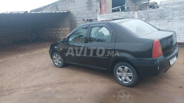 Dacia en bon état pour ceux que ça intéresse