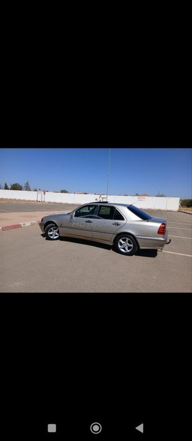 mercedes 220 