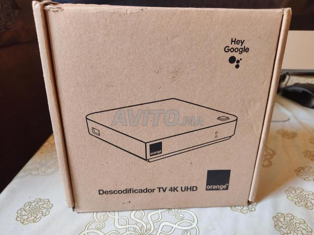 Box Orange TV Androidtv Officiel 11 2 RAM/8 2023 - 2