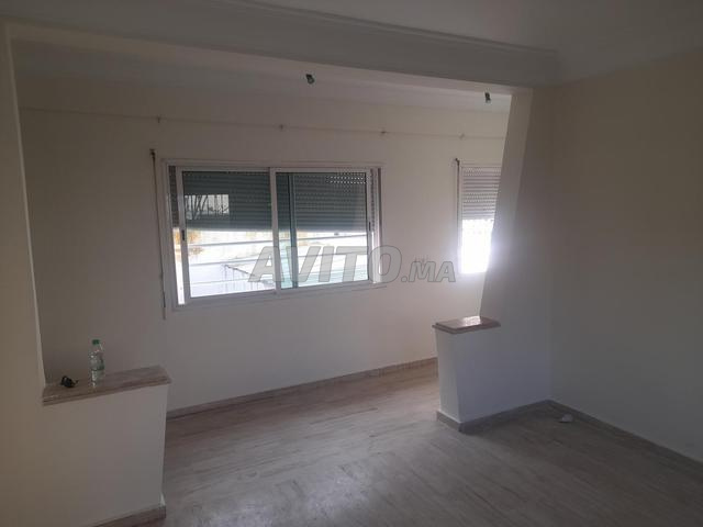 شقة 2 غرف صالون 110م2 للإيجار وسط المدينة