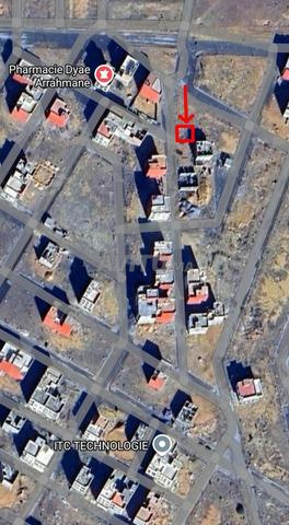 بقعة أرض تجارية R2 كموني