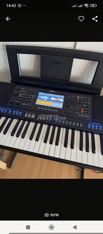 Yamaha psr sx720 1gb extension de mémoire