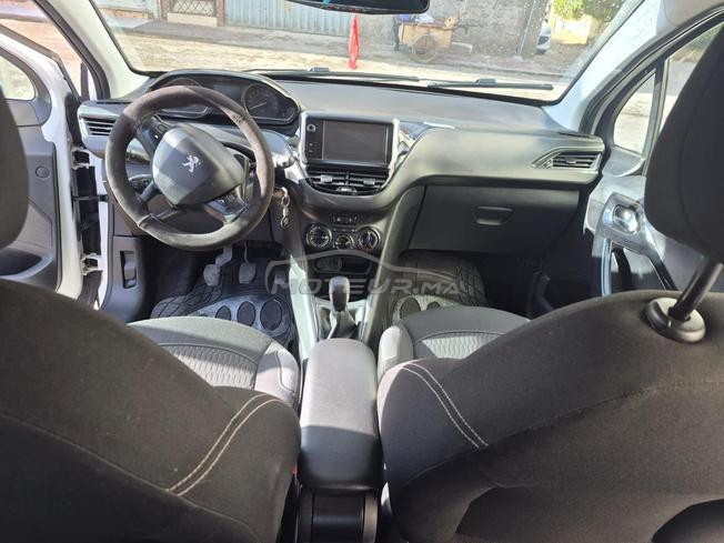 Peugeot 208 Diesel Manuelle 2016 à Agadir