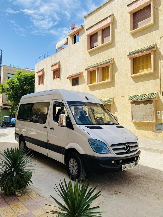 Mercedes-Benz 200 Diesel Manuelle 2008 à Larache