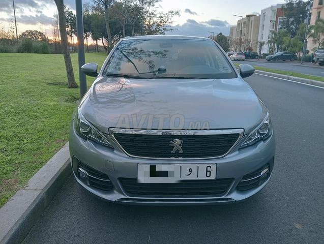 Peugeot 308 boîte automatique
