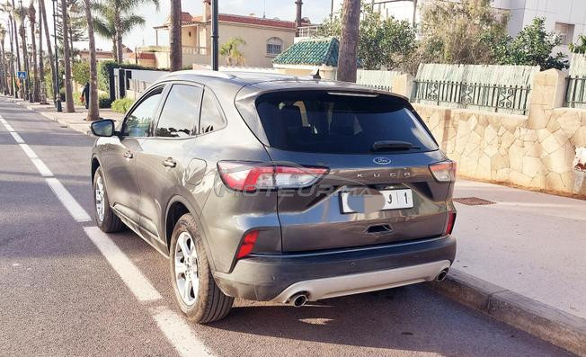 FORD KUGA EN TRES BON ETAT 