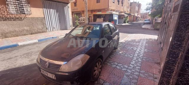 Renault Symbol Essence Manuelle 2010 à Ben Guerir