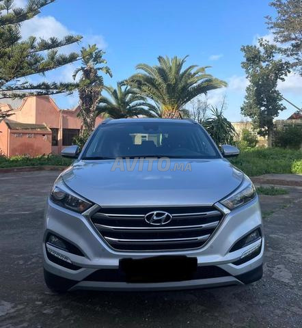 hyundai tucson 2017 dewana 2016