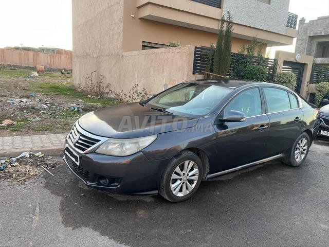 Renault Latitude Diesel Manuelle 2011 à Marrakech