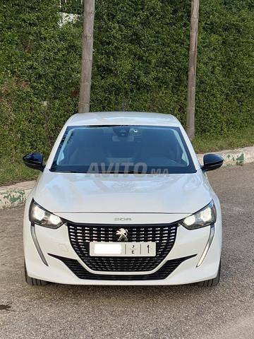 بيجو 208 أوتوماتيكية 2023❣️