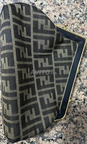 حقيبة فندي مع الحزام بجودة جيدة نسخة طبق الأصل - 2