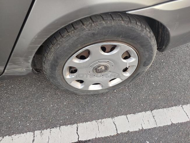 clio 2 a vendre 
