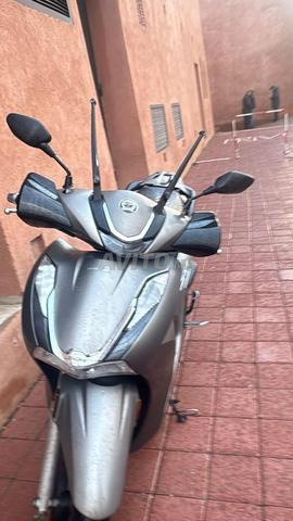 دراجة نارية 350 حادث بسيط من الأمام