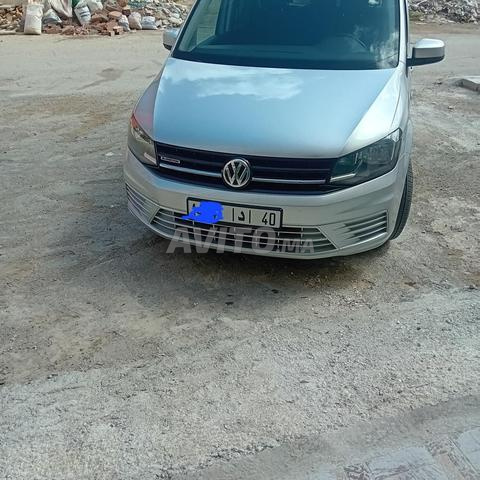 Volkswagen Caddy Diesel Manuelle 2017 في طنجة