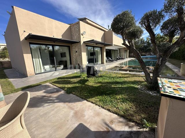 فيلا فاخرة للإيجار طريق اوريكا كلم 12